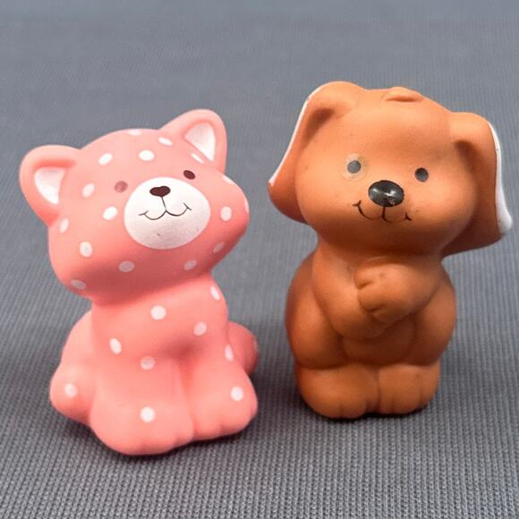 VTG Strawberry Shortcake Pets Pupcake & Custard the Cat 80s Squeak Toy Lot Retro - Picture 1 of 16
